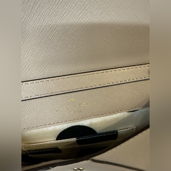 Kate Spade Envelope Monday Tan Crossbody Bag - Picture 4 of 7